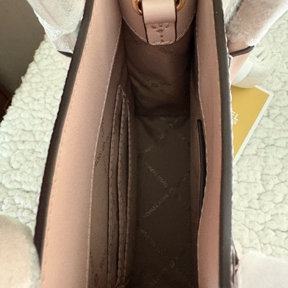 Michael Kors Cream and Pink Mini Bag - Picture 8 of 16